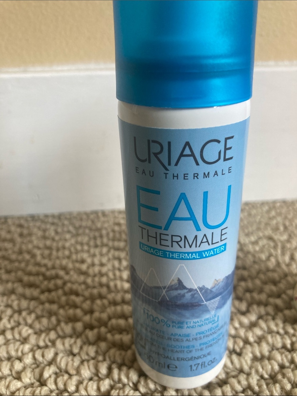 Free with 20$+ bundle NEW Uriage Eau Thermale Thermal Water Mist - Blue 50ml